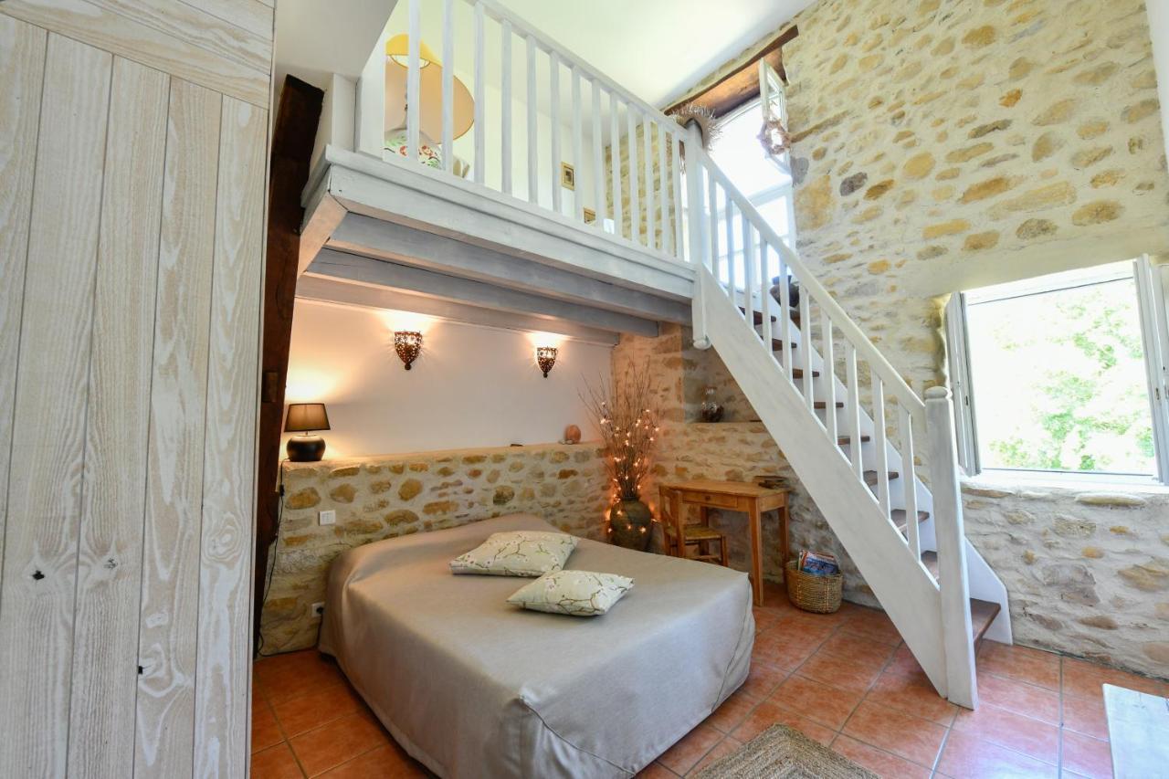 Lasseube La Ferme Dague Bed & Breakfast エクステリア 写真