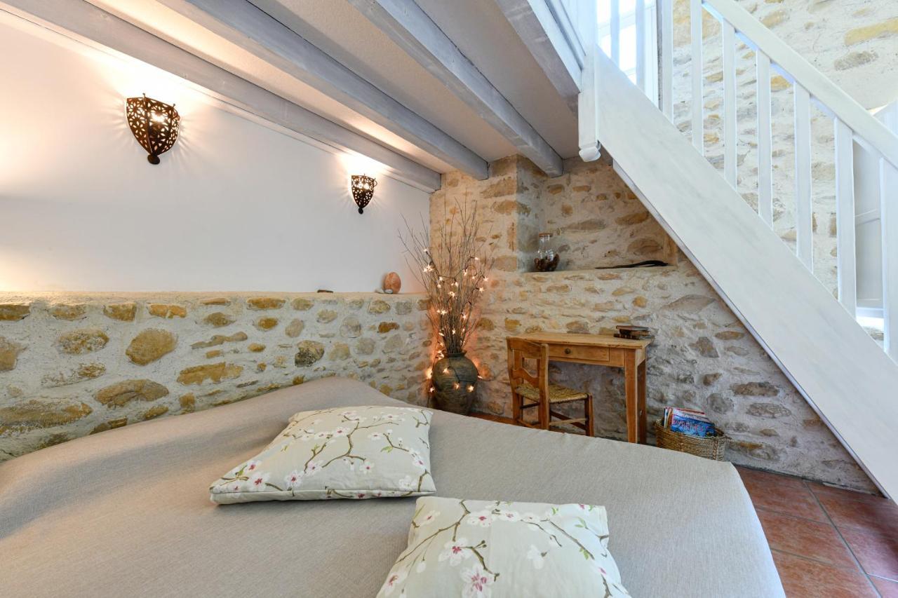 Lasseube La Ferme Dague Bed & Breakfast エクステリア 写真
