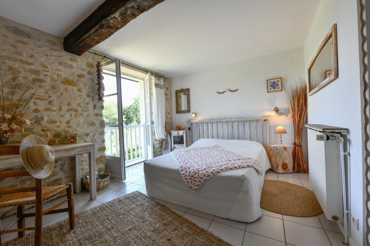 Lasseube La Ferme Dague Bed & Breakfast エクステリア 写真